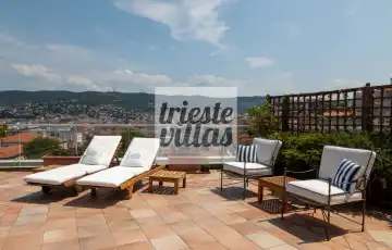 Penthouse, terrace & seaview