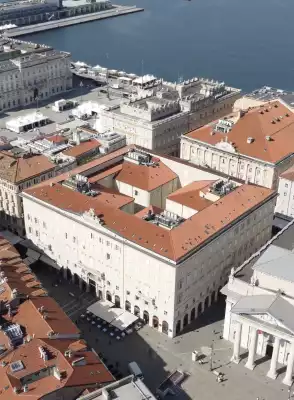 Palazzo Tergesteo - Diversi appartamenti
